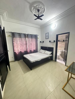 2 bedroom and a parlor